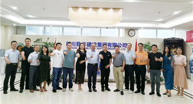 �ɶ��ϳ��̻�һ���߷ø��᳤��λ�����Ĵ������ϸ���ֲ����輯��...