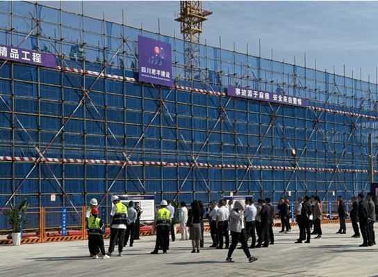 �������˴���Ҫ�쵼����������ҽ�ƿ������Ľ�����Ŀ